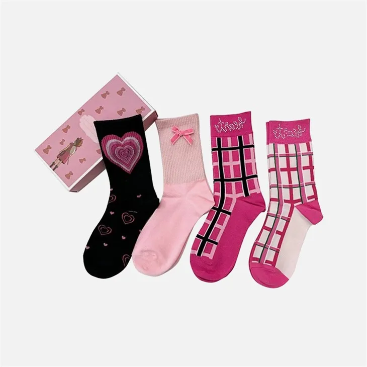 Söpöt lasten sukat